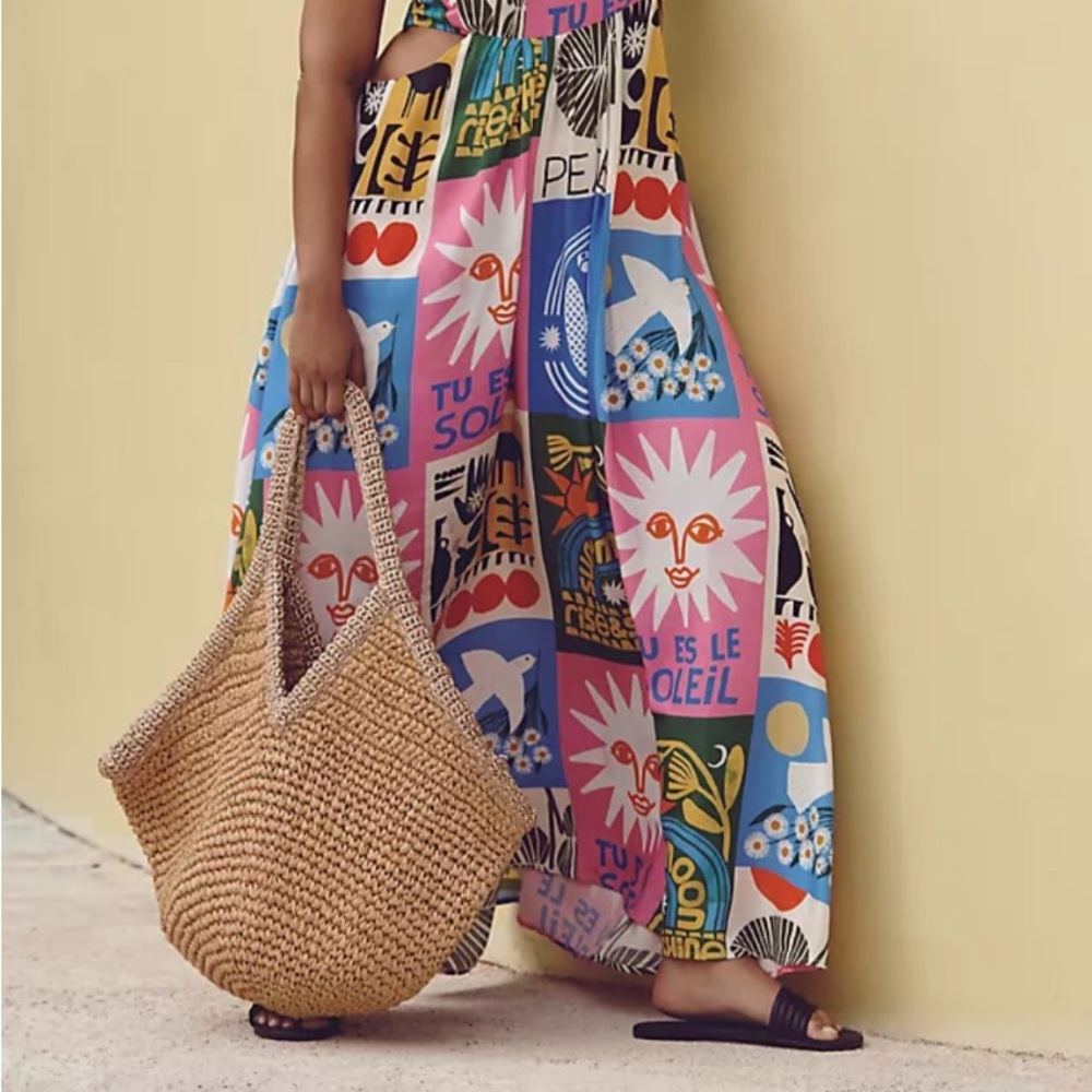 Tipped Angular Straw Tote Bag
By Anthropologie 
Color - Straw
NWOT
OVERSIZED